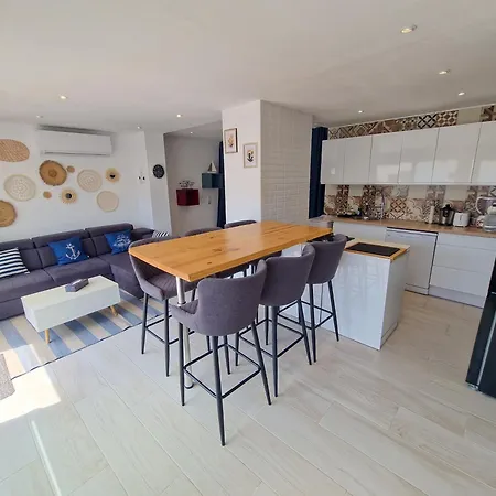 Apartamento Badia 24-2 Apartment *